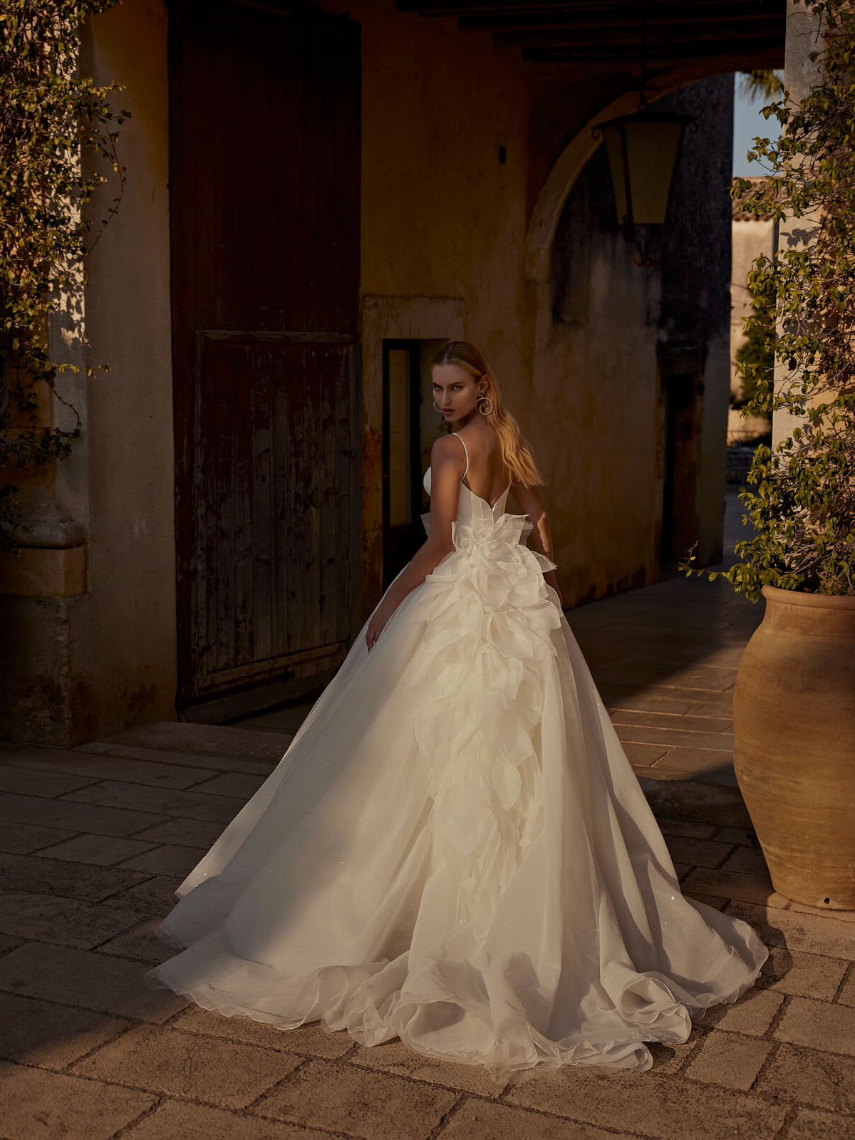 Exklusiv brudklänning EXL25006 - Bild 2