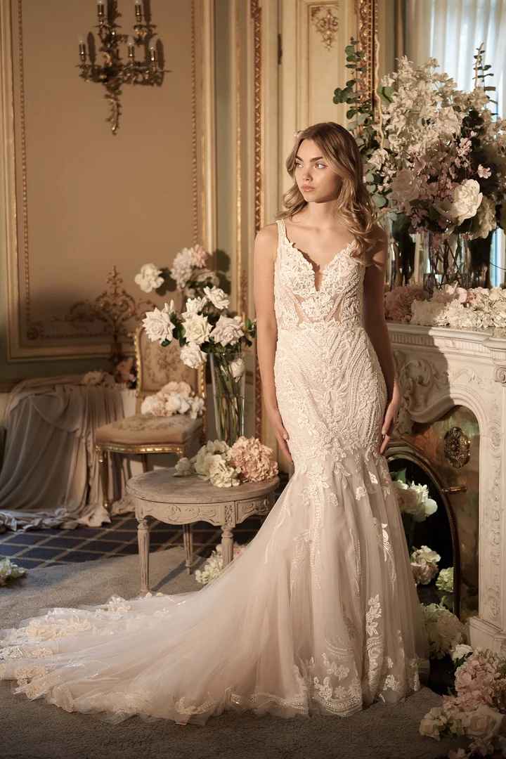 Romantisk brudklänning R2601