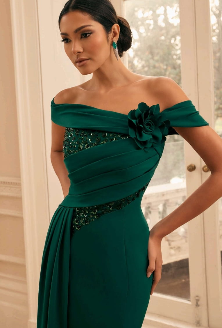 EXKLUSIV AFTON & BALKLÄNNING 2614