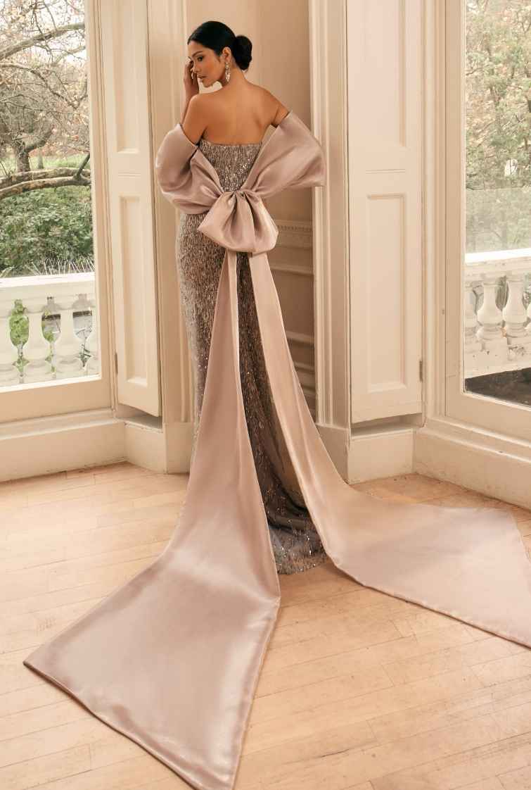 EXKLUSIV AFTON & BALKLÄNNING 2600